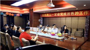 聚力前行 | 湖南異地商會代表來訪靠譜科技